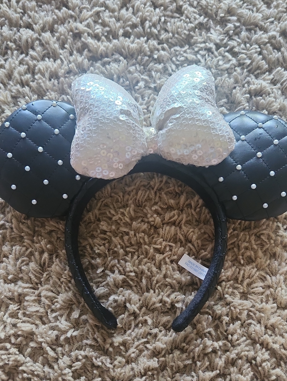 Tokyo DISNEY Resort Sequin & pearl Quilted Black Minnie Ear Headband for Kids